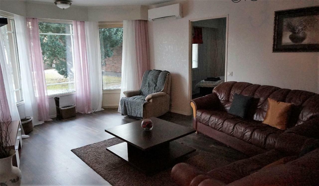 4 Bedrooms Near Center - Kranni Pori Extérieur photo