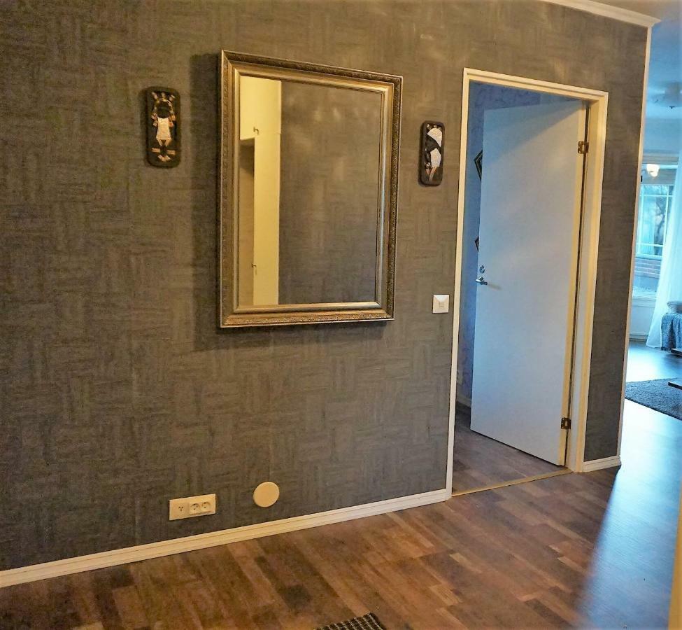 4 Bedrooms Near Center - Kranni Pori Extérieur photo